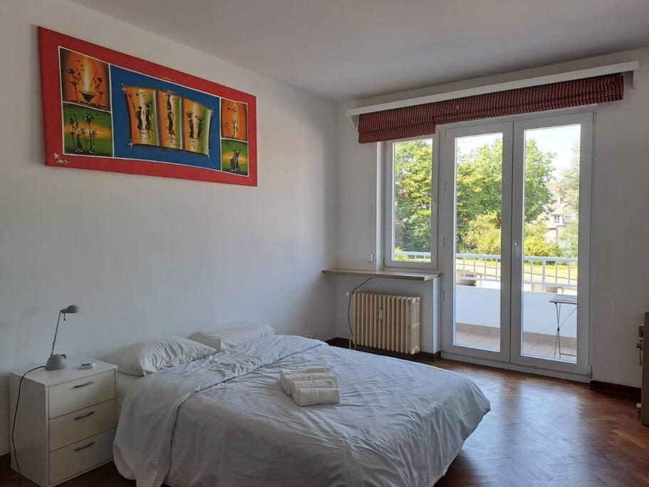Spacious Apartment Next To Parc Du Cinquantenaire Bruxelas Exterior foto